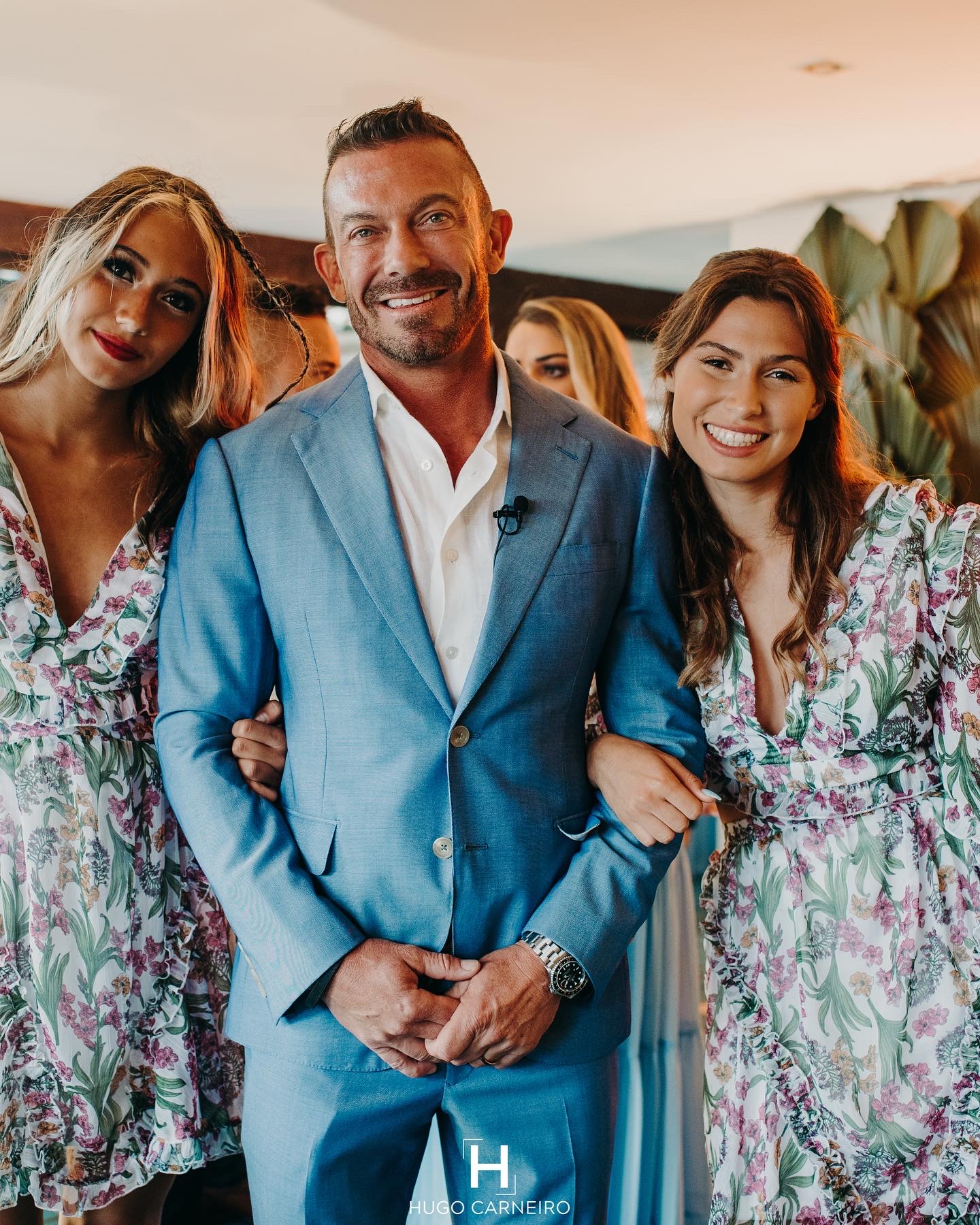 Greg, founder of Encore Bogotá, with his two daughters